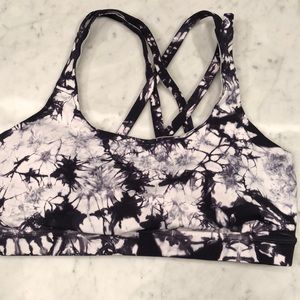 Lululemon bra
